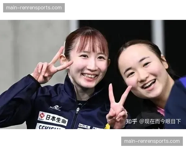 医疗暂停：埃及选手奥马尔因腿部抽筋接受紧急处理